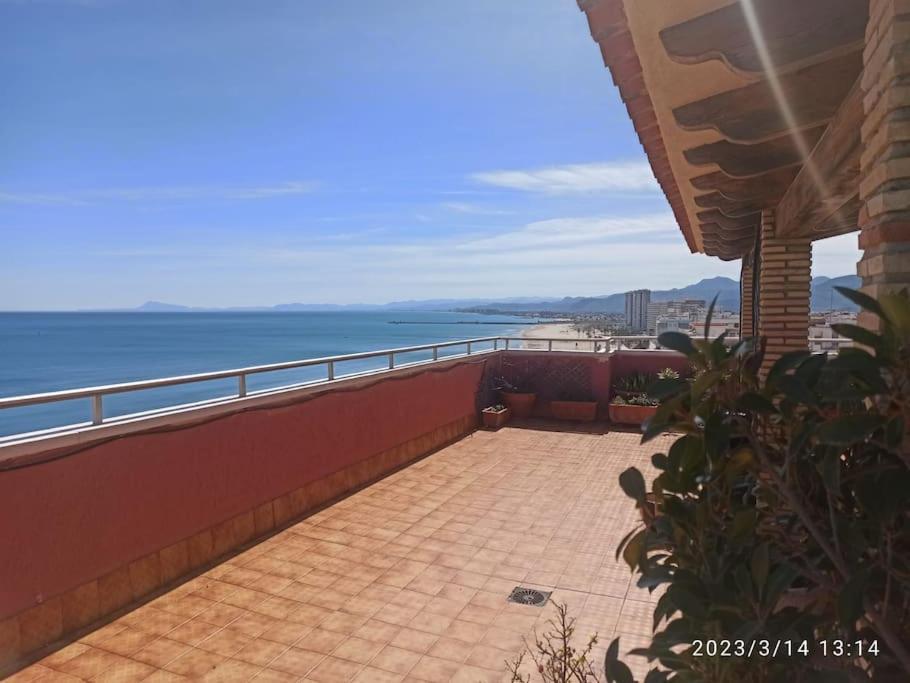 Espectacular Terraza Y Vistas En 1A Linea De Playa Appartement Cullera Buitenkant foto